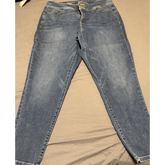 Lane Bryant 3 Button Skinny Jeans size 20 great condition - Picture 1 of 5